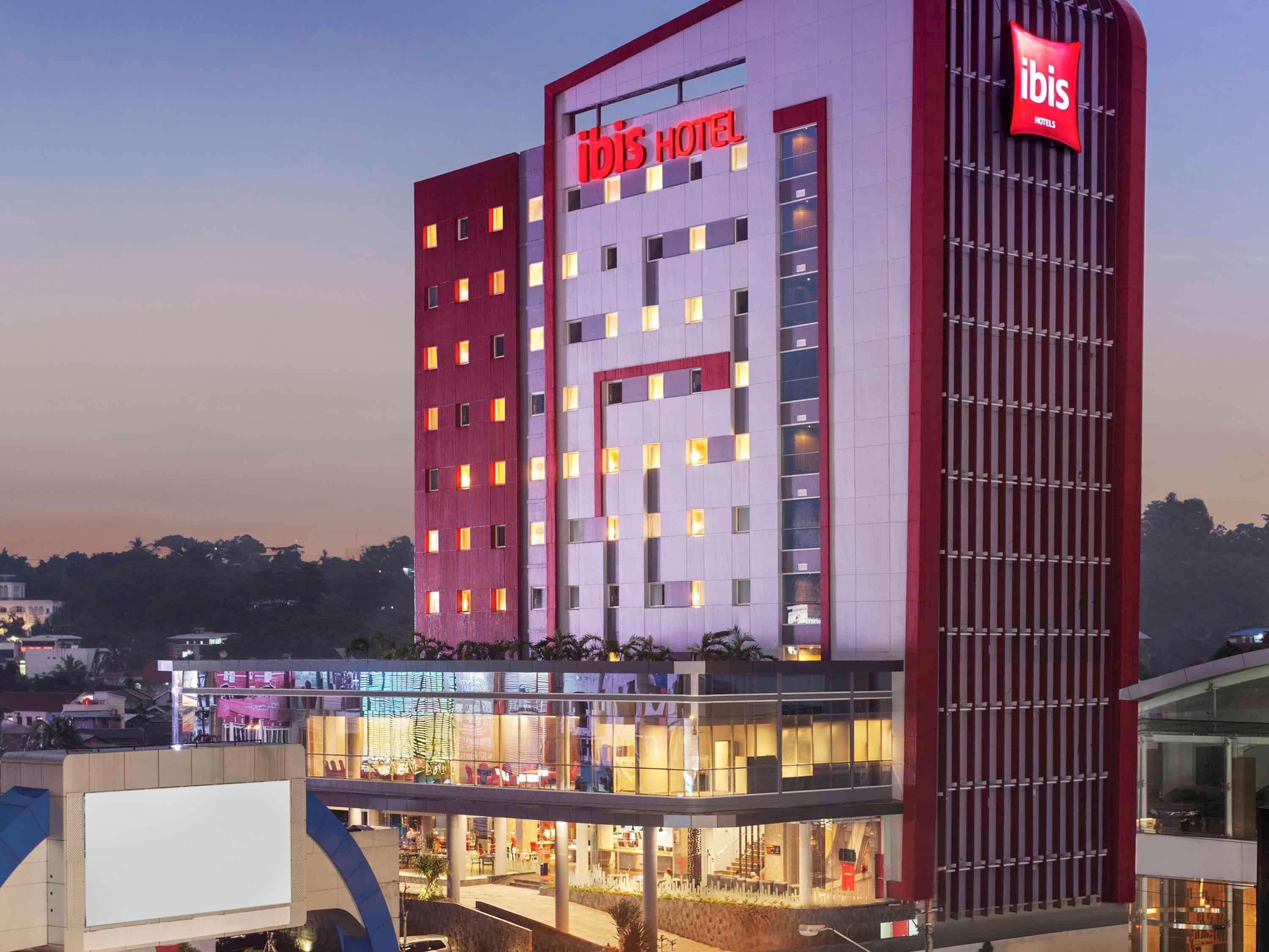 Ibis Manado City Center Boulevard Экстерьер фото