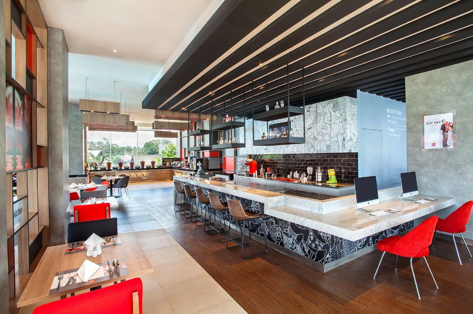 Ibis Manado City Center Boulevard Экстерьер фото